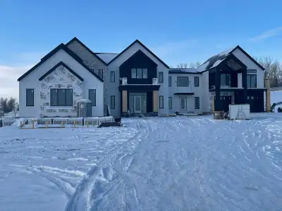 NOW HIRING, View more