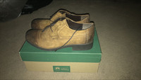 Brand new Clarks suede dress shoes