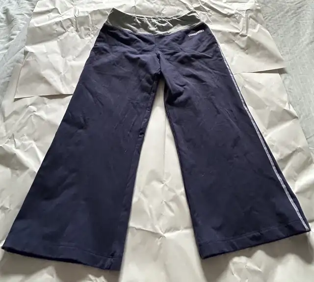 Brand new Women’s sport clothing for sale in Multi-item in Oakville / Halton Region - Image 4
