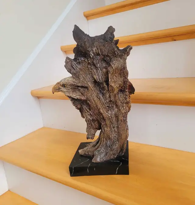 SIGNED Limited Edition Native American Warrior Wolf Chief Bust in Arts & Collectibles in City of Halifax - Image 5