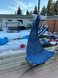 Hanging swing chair with stand
