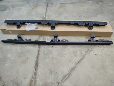 I took these off a four door 2025 Willys after driving it home from the dealership. Looking for $400...