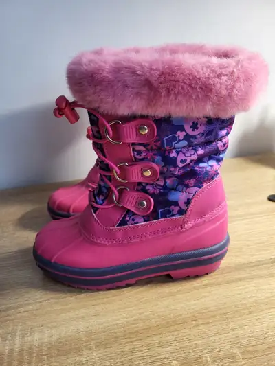 Bottes d'hiver/ Snow boots, View more
