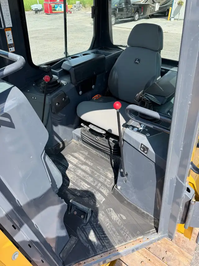 2022 John Deere 450k (TRADES WELCOME) in Heavy Equipment in Peterborough - Image 6
