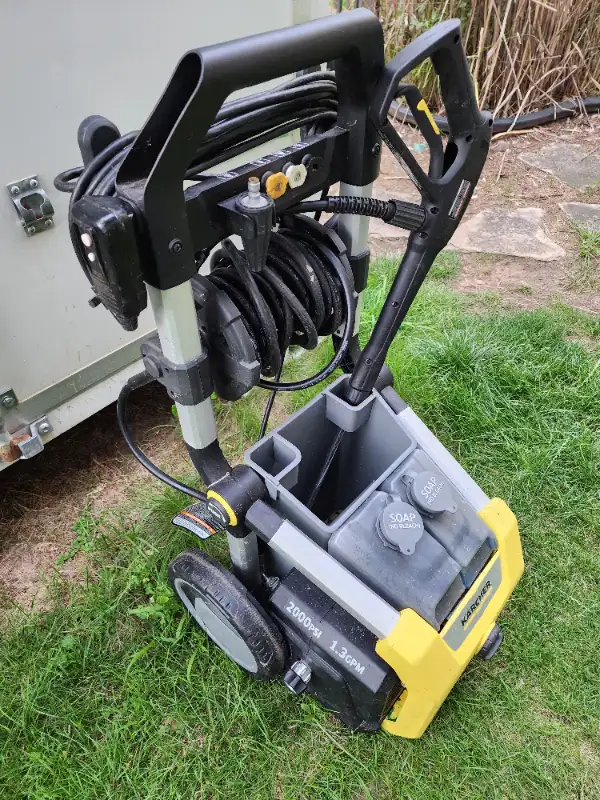 Karcher Electric PRESSURE Power  WASHER K 2000 1.3 GPM 2000 PSI in Outdoor Tools & Storage in Windsor Region - Image 3