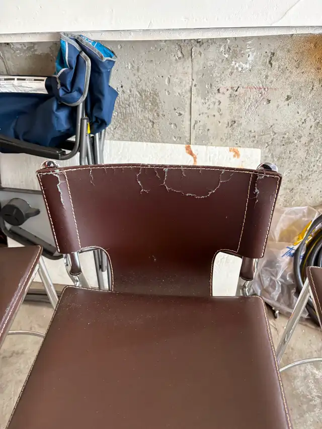 Brown Leather Bar Stools – $25 Each (6 Available, Project) in Chairs & Recliners in Oshawa / Durham Region - Image 8