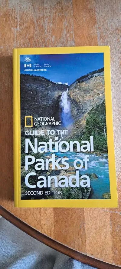 All the Canadian National Park in 1 book. Like new 20$ Located in Lafleche south of Gravelbourg