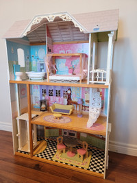 Doll house 