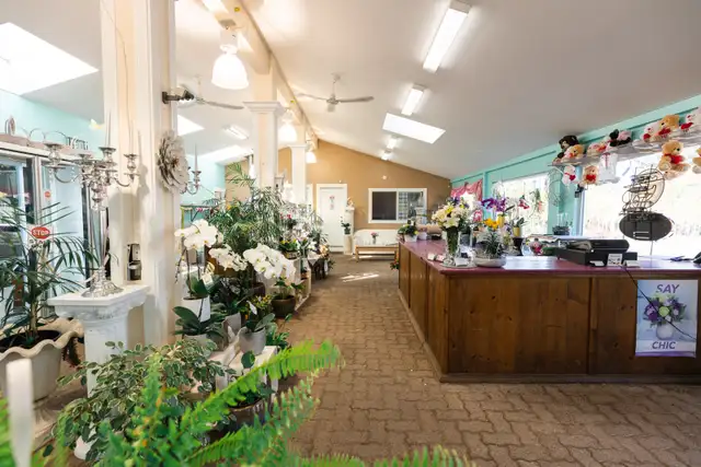 Business for Sale - Flower Shop in Commercial & Office Space for Sale in Delta/Surrey/Langley - Image 3