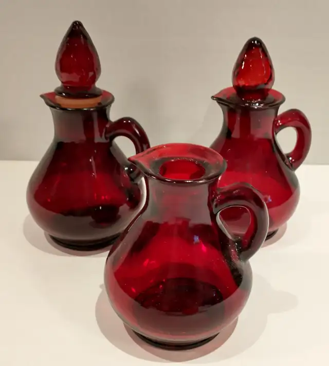 Avon vintage ruby bath oil bottles in Arts & Collectibles in Ottawa - Image 2