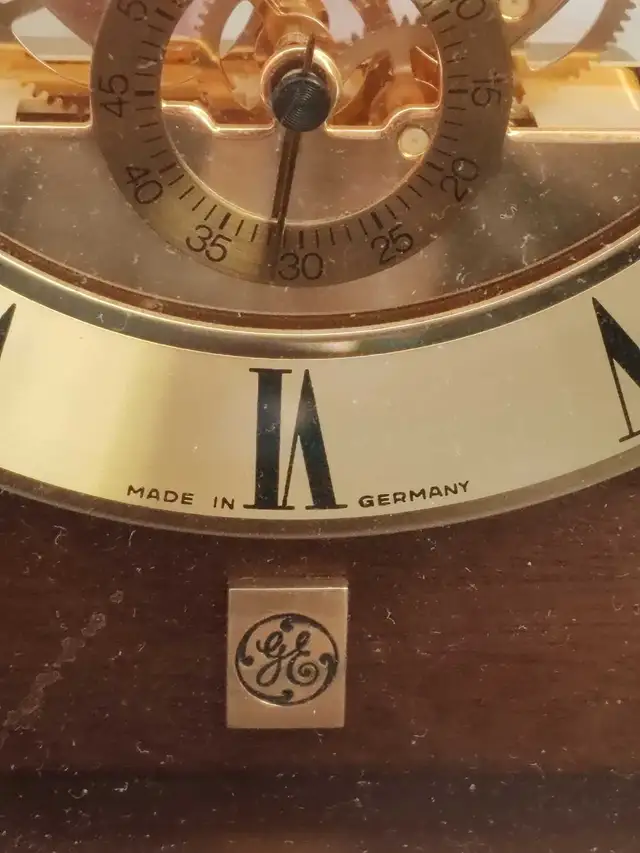 GE Mantle Clock414906663054888961
