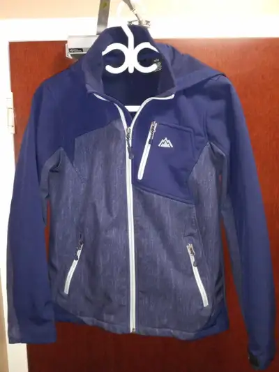 Snozu Women's Hoodie Jacket - Size 14/16, View more
