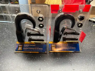 10,000 lb tow hooks New still in packaging $15 each / $25 for both Cash only