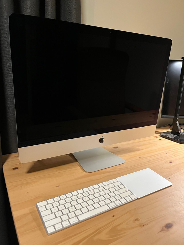 Apple iMac Retina 5k, 27 inch, 2019 in Desktop Computers in Ottawa - Image 4