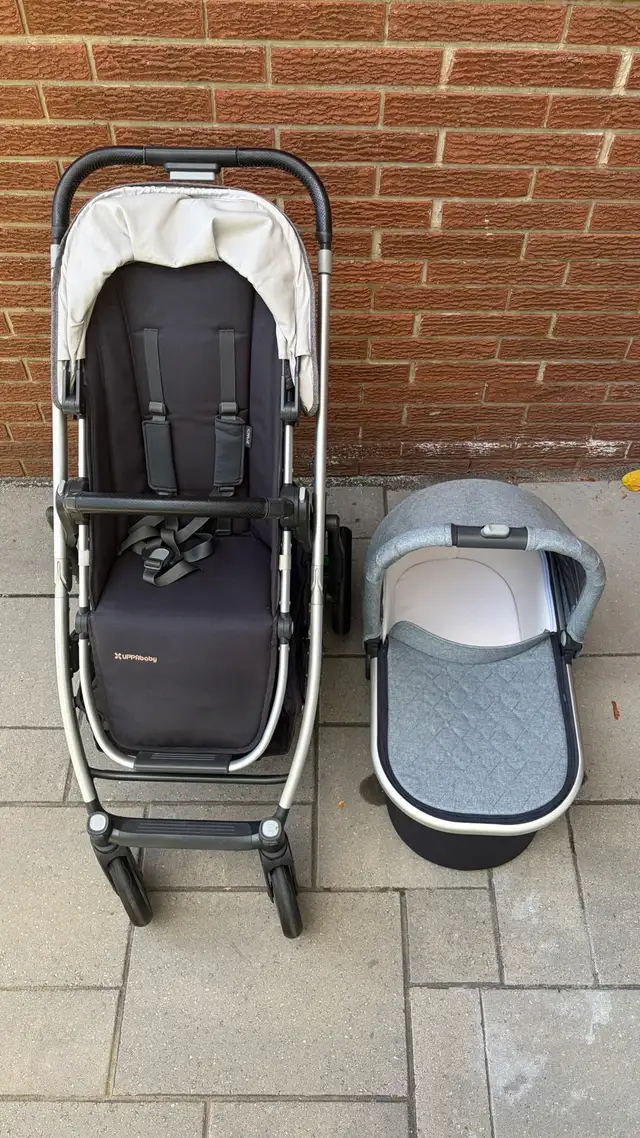 UPPABABY Cruz V2 with bassinet 