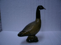 VINTAGE AVON CANADA GOOSE DECANTER    1973-1974