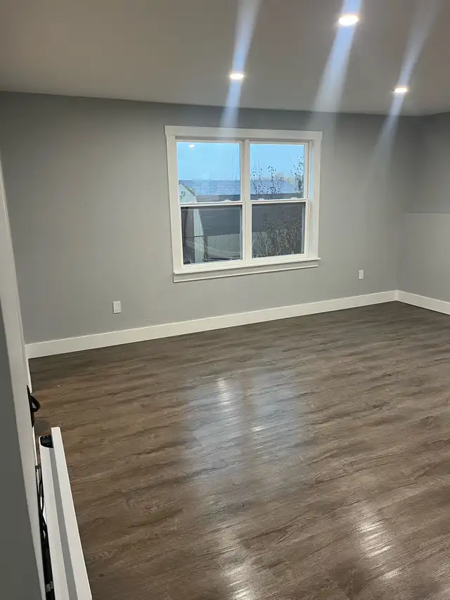 2 Bedroom 1 Bathroom Apartment in Long Term Rentals in Charlottetown - Image 3