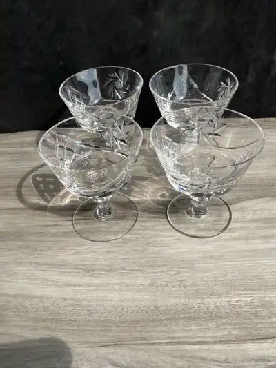 4 Vintage Pinwheel Crystal Dessert glasses , View more
