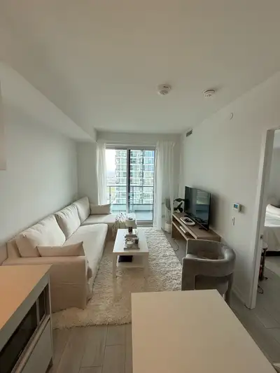 The summer rental you’ve been waiting for — the perfect Toronto getaway! Available from July 7 to Ju...