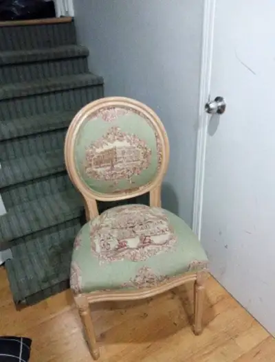 chair good condition, View more
