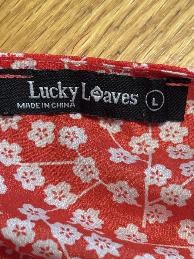 Large Lucky Leaves Wrap Dress in Women's - Dresses & Skirts in Kitchener / Waterloo - Image 6