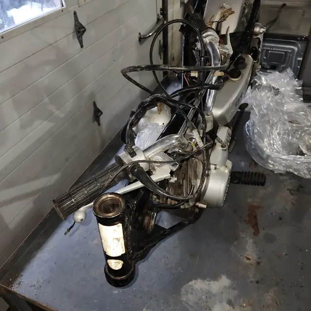 1979 Yamaha GT80 SILVER 2 stroke enduro Dirt bike Gas motorcycle in Dirt Bikes & Motocross in Oakville / Halton Region - Image 11