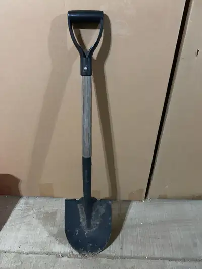 Tempered Steel D-Grip Shovel, View more