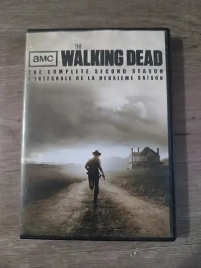 The Walking Dead Season 2 DVD, View more