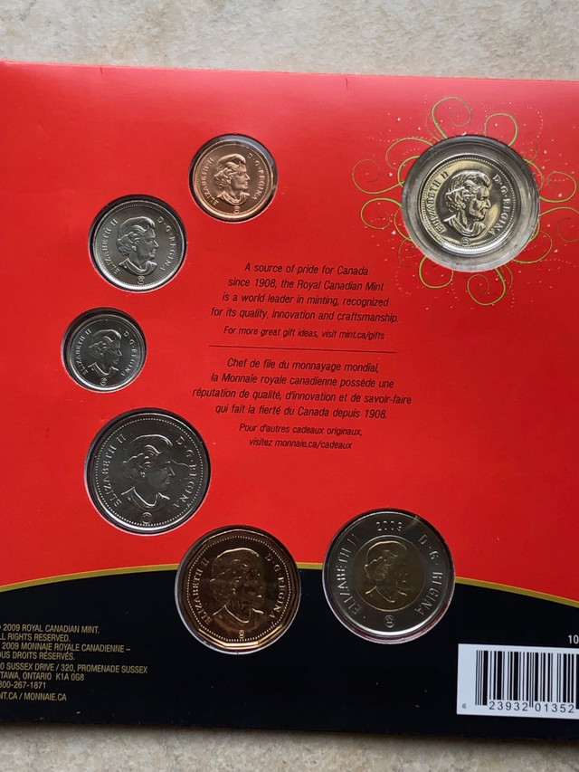 2009 RCM Christmas coin set in Hobbies & Crafts in Hamilton - Image 4