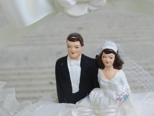 Wedding Cake Topper in Other in Edmonton - Image 2