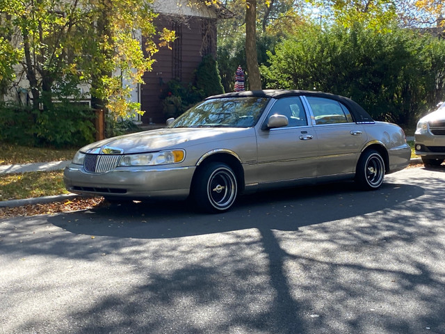 1999 Towncar for trade  in Cars & Trucks in Edmonton - Image 3