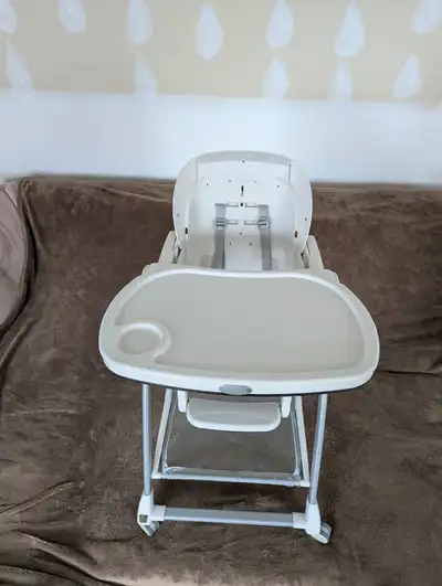 Chaise haute Peg Perego avec coussin neuf, View more