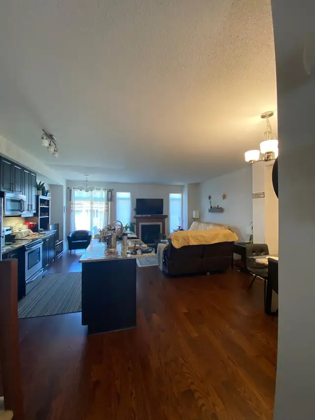 TownHouse for Rent (in Barrhaven) in Long Term Rentals in Ottawa - Image 6