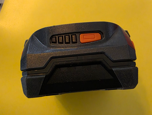 Ridgid 2.0Ah Lithium Battery - Like New (charger not included) in Power Tools in Mississauga / Peel Region - Image 4