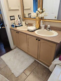 Beige bathroom cabinet 