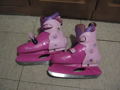 Disney Frozen Adjustable Skates Size 4, View more