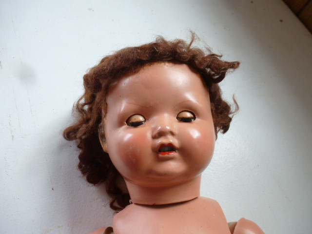 Dolls - vintage free - need repair in Arts & Collectibles in Kingston - Image 2