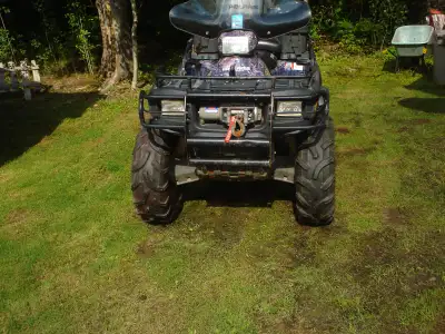 2004 Polaris Sportsman 500 automatic 4x4 tagged til Dec all good tires no issues $2500 for more info...