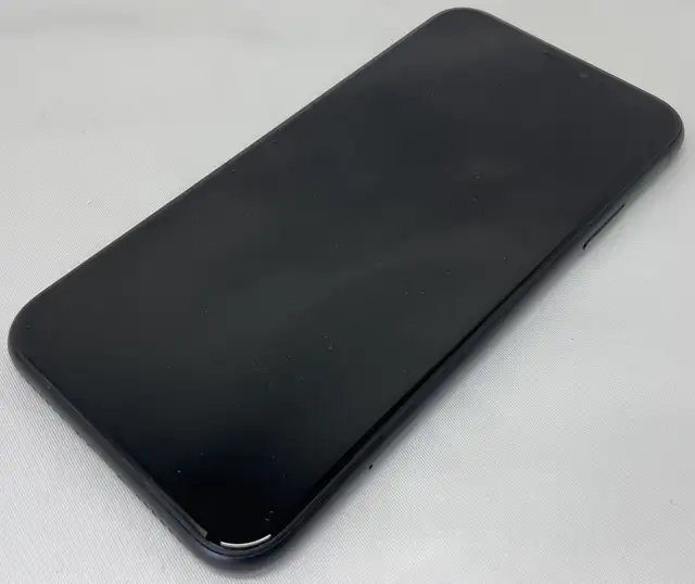 iPhone XR FOR PARTS in Cell Phones in North Bay - Image 5