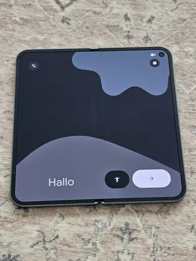 Selling mint condition Pixel 10 Pro Fold Moonstone 256 GB with box and accessories. The phone is ful...