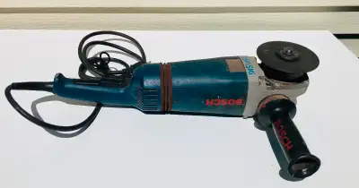 Outils en bon état de fonction, faites moi un prix