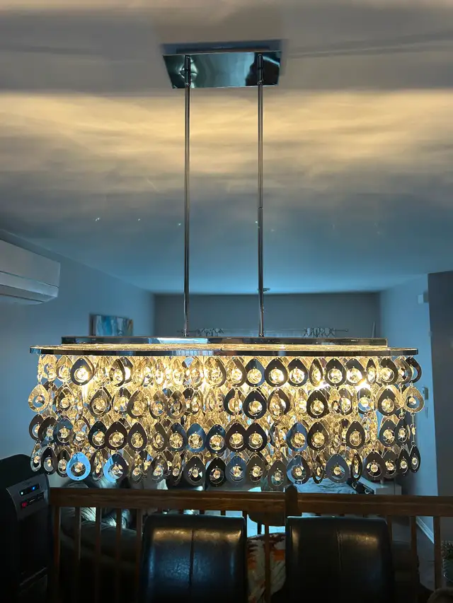 Luminaire in Indoor Lighting & Fans in Laval / North Shore - Image 2