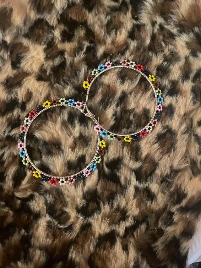 2.5” Beaded Hoop Earrings  in Jewellery & Watches in Saint John - Image 4