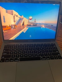 2017 MacBook Pro i7 City of Toronto Toronto (GTA) Preview