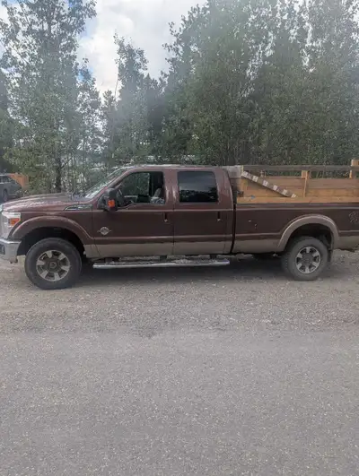 Farm truck good motor and transmission lots of dents and dings fifth wheel and tidy tank included