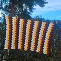 1970s Chevron Crochet Afghan Blanket. Bedspreads. Picnic Blanket