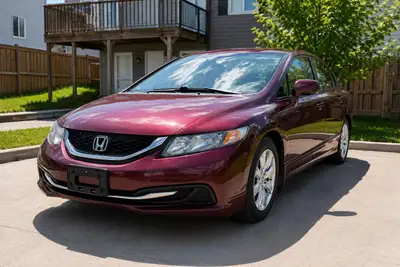 Honda civic 2013 Alberta Active status No Accident history Cruise control Chilled Air Conditioner Ne...