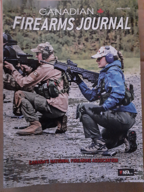 Revues "Canadian Firearms Journal"+"Canada's Outdoor Sportsman" dans Pêche, camping et plein Air  à Ville de Québec