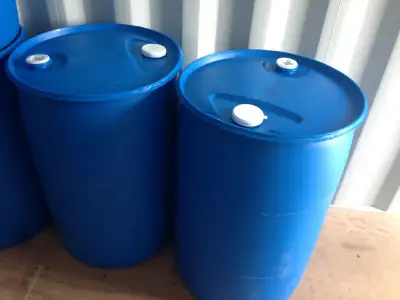 Food grade steel/plastic Barrels, 1000 litre totes, HD tubs, View more