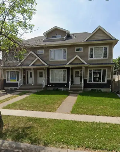 Room Rental for Female Roommate. Great location along quiet tree lined street in King Edward Park, c...